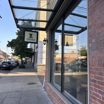 Laboba Milk Tea & Coffee - Storefront - Bubble Tea Near Me - Tacoma, Washington