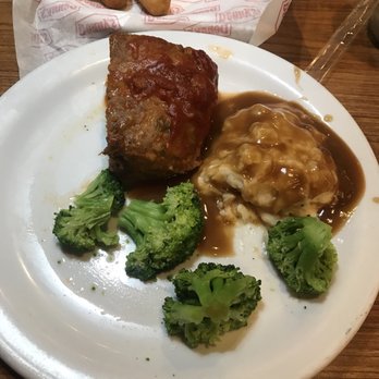 Denny's - Breakfast & Brunch Near Me - Temecula, California