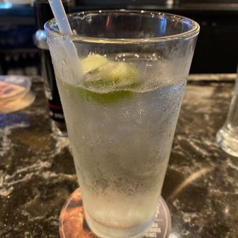 LongHorn Steakhouse - Funny tasting water :( - Steakhouses Near Me - Newnan, Georgia