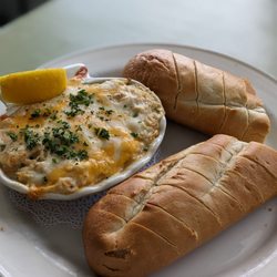 Shenanigan's Irish Pub & Grille - Crab dip