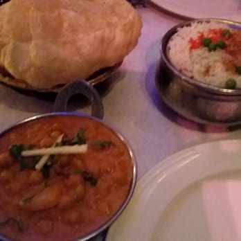 Bombay Grill - Chana Masada with poori and rice. - Indian Near Me - Brooklyn, New York Bombay Grill - Chana Masada with poori and rice. - Indian Near Me - Brooklyn, New York