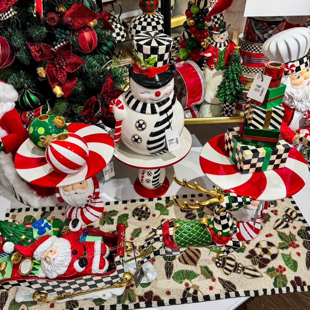 Amber Marie & Co - Holiday Decorations Near Me - Tulsa, Oklahoma Amber Marie & Co - Holiday Decorations Near Me - Tulsa, Oklahoma