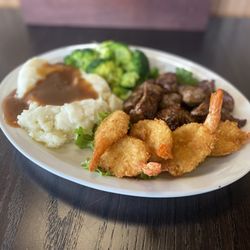 The Gateway Grill - Surf and Turf