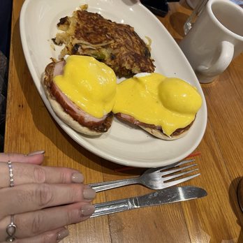 The Beehive - New American Near Me - Armonk, New York The Beehive - New American Near Me - Armonk, New York