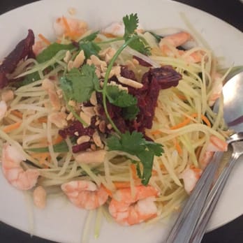 Phnom Penh - Papaya Salad - Cambodian Near Me - Vancouver, British Columbia