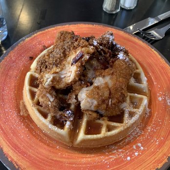 Cedar - Chicken and waffles - Breakfast & Brunch Near Me - Covington, Kentucky