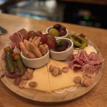 Addictive Wine and Tapas Bar - Cheese and meat platter - Wine Bars Near Me - East Elmhurst, New York Addictive Wine and Tapas Bar - Cheese and meat platter - Wine Bars Near Me - East Elmhurst, New York