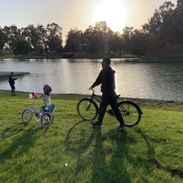 Evening Mother's Day stroll 5.09 Evening Mother's Day stroll 5.09