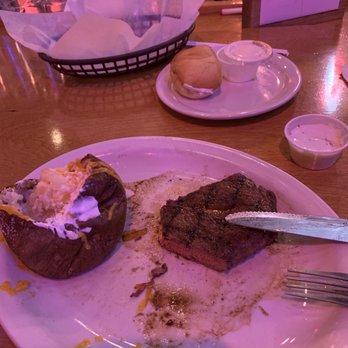 Texas Roadhouse - 8 oz sirloin ordered medium. Loaded baked potato. - Steakhouses Near Me - Lansing, Michigan Texas Roadhouse - 8 oz sirloin ordered medium. Loaded baked potato. - Steakhouses Near Me - Lansing, Michigan