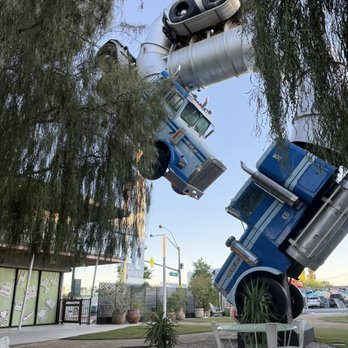 Fergusons Downtown - Semi Sculpture - Shopping Centers Near Me - Las Vegas, Nevada