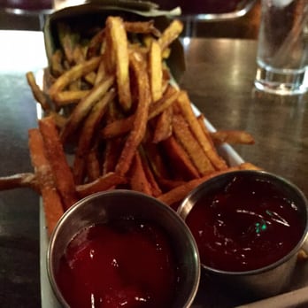 25 Degrees - Burgers Near Me - Los Angeles, California 25 Degrees - Burgers Near Me - Los Angeles, California