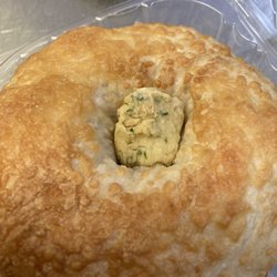 Beelzebunz - Parmesan bagel with Roasted Garlic Hummus
