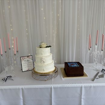 Delicious Cakes - Desserts Near Me - Addison, Texas