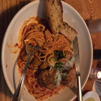 BellaBrava  - Spaghetti and meatballs delicious and perfectly seasoned - Italian Near Me - St. Petersburg, Florida