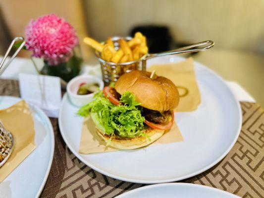 Shangri-La Far Eastern, Taipei by null