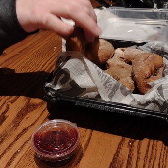 Smokey Bones Wilkes Barre - Bag Of Donuts - Barbeque Near Me - Wilkes Barre, Pennsylvania Smokey Bones Wilkes Barre - Bag Of Donuts - Barbeque Near Me - Wilkes Barre, Pennsylvania