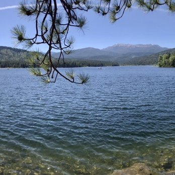 Lake Siskiyou - Lake Siskiyou pano - Lakes Near Me - Mt Shasta, California