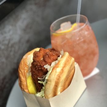 Ma'ono Fried Chicken - Sandwiches Near Me - Seattle, Washington