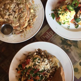 Brookline Lunch - Must try Baklava Pancakessss - Diners Near Me - Cambridge, Massachusetts