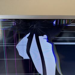 Ontrack Moving & Storage - A closer look at the television when screen is on.