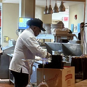 Oceano Bistro - Open kitchen - Seafood Near Me - Clayton, Missouri Oceano Bistro - Open kitchen - Seafood Near Me - Clayton, Missouri