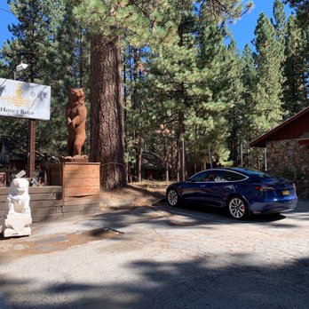 Queen Bee - Queen Bee sign that you see from the road. Easy parking - Health Markets Near Me - Big Bear Lake, California