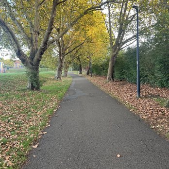 King Edward VII Park - Parks Near Me - Wembley, XGL