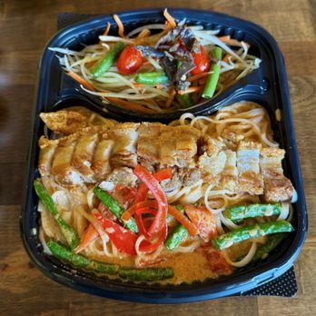 CoCoCurry - Panang Curry with crispy pork belly, rice noodles, and papaya salad - Thai Near Me - San Diego, California CoCoCurry - Panang Curry with crispy pork belly, rice noodles, and papaya salad - Thai Near Me - San Diego, California