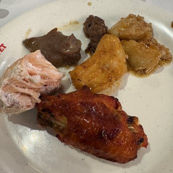 Flaming Seafood Buffet - Salmon, chicken wing - Buffets Near Me - Norwalk, California