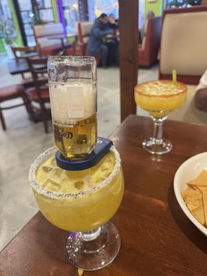 Plaza Ortega by null