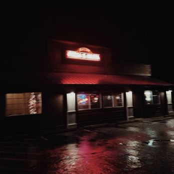 Maltby Pizza & Pasta - Outside blurry bc we were leaving - Pizza Near Me - Snohomish, Washington Maltby Pizza & Pasta - Outside blurry bc we were leaving - Pizza Near Me - Snohomish, Washington