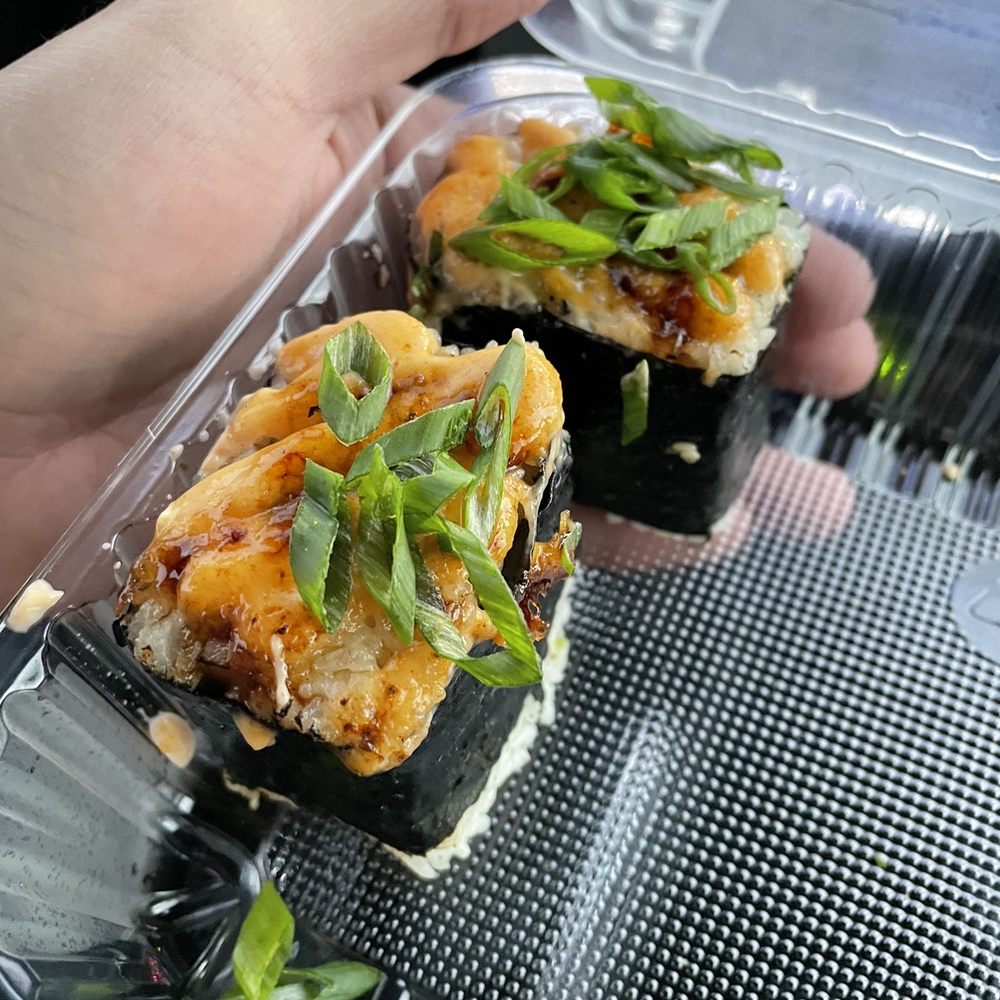Shootz - Hawaiian Near Me - Stanton, California