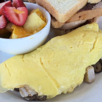 Cafe Patachou - Omelet with turkey, cheddar and mushrooms. Cinnamon toast, of course :) - Breakfast & Brunch Near Me - Indianapolis, Indiana Cafe Patachou - Omelet with turkey, cheddar and mushrooms. Cinnamon toast, of course :) - Breakfast & Brunch Near Me - Indianapolis, Indiana