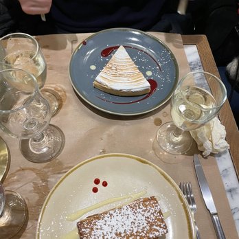 La Jacobine - Lemon Meringue pie & layered crème cake - Tea Rooms Near Me - Paris, 75