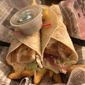 DJ's Clam Shack - Mahi tacos grilled excellent and plenty of meat - Seafood Near Me - St. Augustine, Florida
