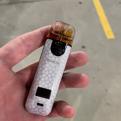 Legends Vape - Even gave me an extra pod for free!