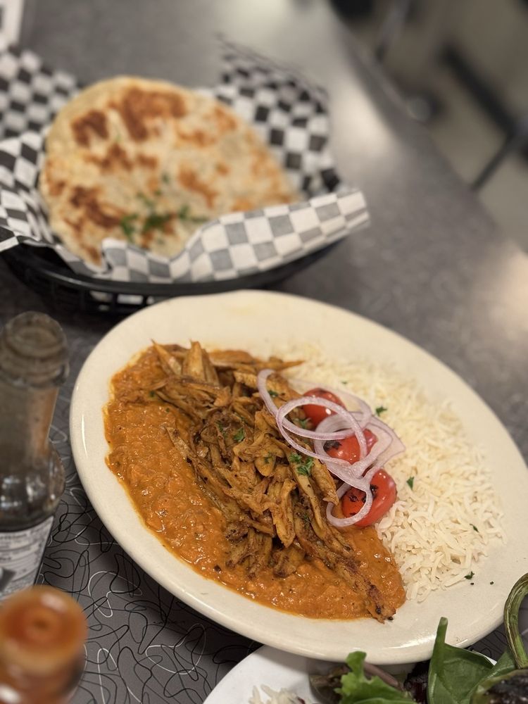 BeeWali’s Vegan AF ( amazing food)