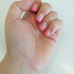 Oh hello, fresh pink tips