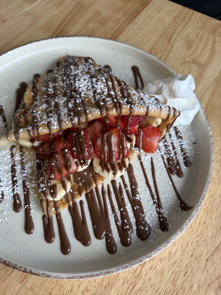 Food from Melt Gelato & Crepe Cafe