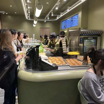NaiSnow Tea and Bakery - Busy place with many staffs - Bakeries Near Me - San Gabriel, California