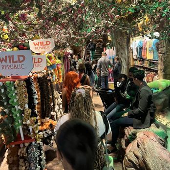 Rainforest Cafe - American Near Me - Las Vegas, Nevada