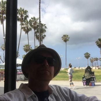 Sidewalk Cafe - Sunday breakfast at Venice Beach. Life is good. - Tacos Near Me - Venice, California Sidewalk Cafe - Sunday breakfast at Venice Beach. Life is good. - Tacos Near Me - Venice, California