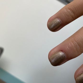 No Ka 'Oi Nails & Spa - Spot on middle finger where the technician drew blood from cutting too deep. - Nail Salons Near Me - Kihei, Hawaii No Ka 'Oi Nails & Spa - Spot on middle finger where the technician drew blood from cutting too deep. - Nail Salons Near Me - Kihei, Hawaii