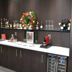This is how Uomo welcomes it's customers.