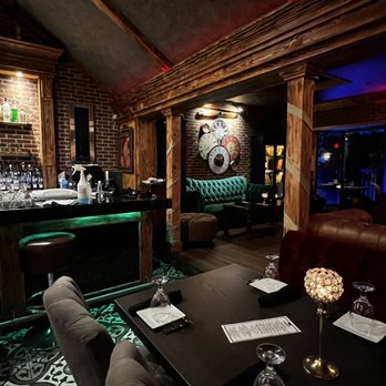 Rustica Lounge Bar & Restaurant - Indoor seating area - Italian Near Me - Cliffside Park, New Jersey Rustica Lounge Bar & Restaurant - Indoor seating area - Italian Near Me - Cliffside Park, New Jersey