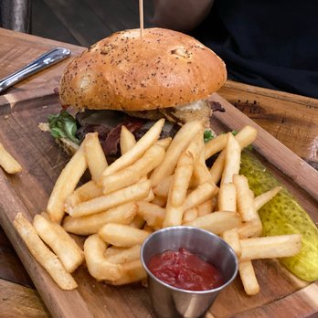 Blackwall Hitch - Blackwell signature sandwich - New American Near Me - Baltimore, Maryland Blackwall Hitch - Blackwell signature sandwich - New American Near Me - Baltimore, Maryland