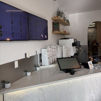 7 Miles Tea Lab - cashier/register/self service - Bubble Tea Near Me - Artesia, California