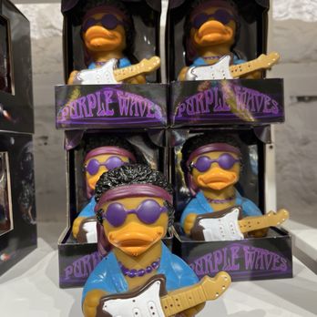 Le Petit Duck Shoppe - Toy Stores Near Me - Montreal, Quebec Le Petit Duck Shoppe - Toy Stores Near Me - Montreal, Quebec