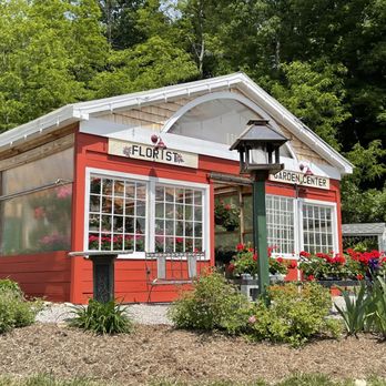 Petals & Paws - Greenhouse and florist off main building - Pet Training Near Me - Canton, Connecticut