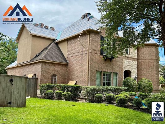 Soriano Roofing and Remodeling